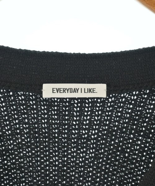 EVERYDAY I LIKE เสื้อคาร์ดิแกน