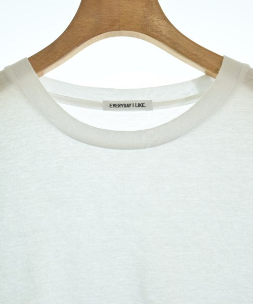 EVERYDAY I LIKE เสื้อยืด/เสื้อท็อปส์