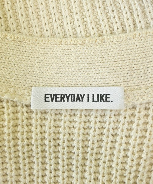 EVERYDAY I LIKE เสื้อคาร์ดิแกน