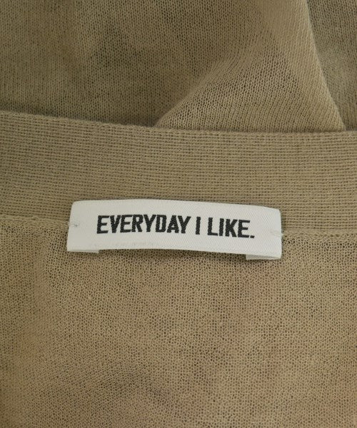 EVERYDAY I LIKE เสื้อคาร์ดิแกน