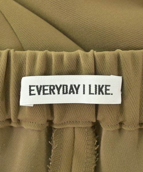 EVERYDAY I LIKE กางเกง อื่น