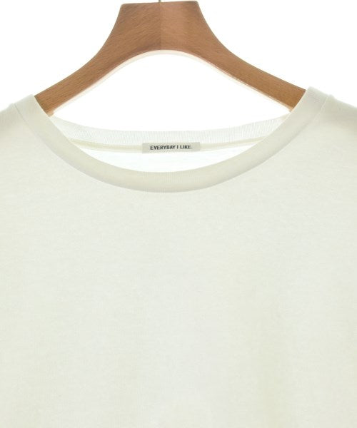 EVERYDAY I LIKE เสื้อยืด/เสื้อท็อปส์