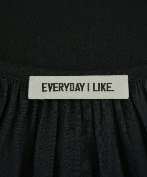 EVERYDAY I LIKE ชุดเดรส