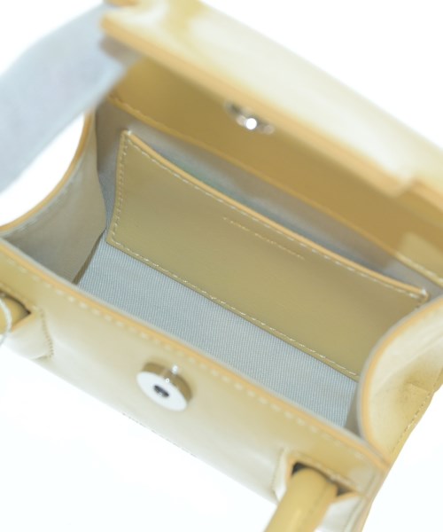 FIND KAPOOR กระเป๋าสะพาย