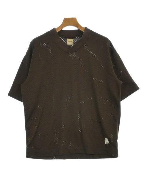 HAL STUDIOS เสื้อยืด/เสื้อท็อปส์
