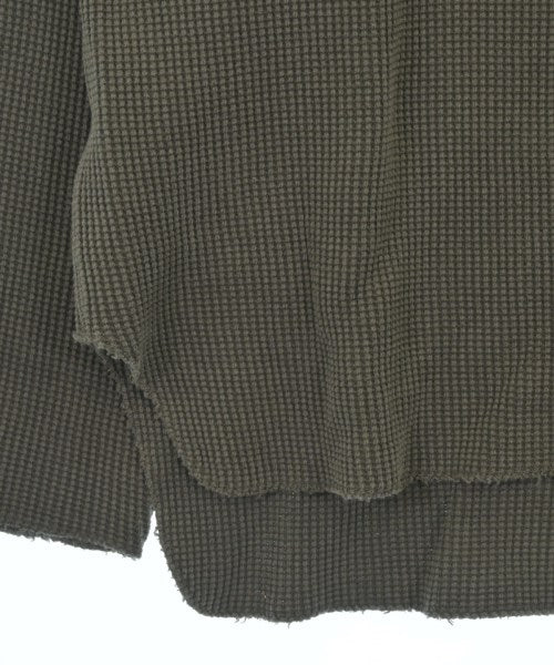 INNAT เสื้อยืด/เสื้อท็อปส์