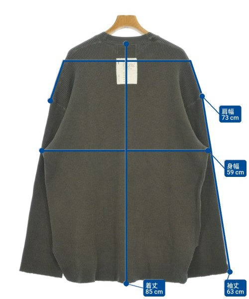 INNAT เสื้อยืด/เสื้อท็อปส์