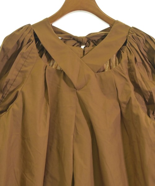 jemma.atelier เสื้อสตรี