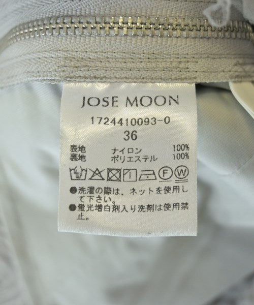 JOSE MOON เสื้อกั๊ก