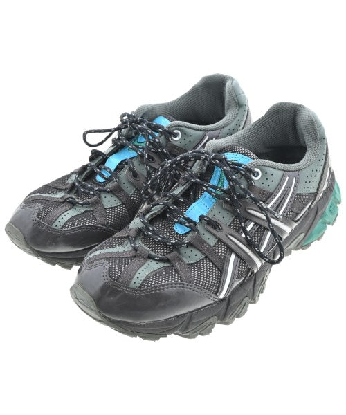 Matin Kim รองเท้าผ้าใบ