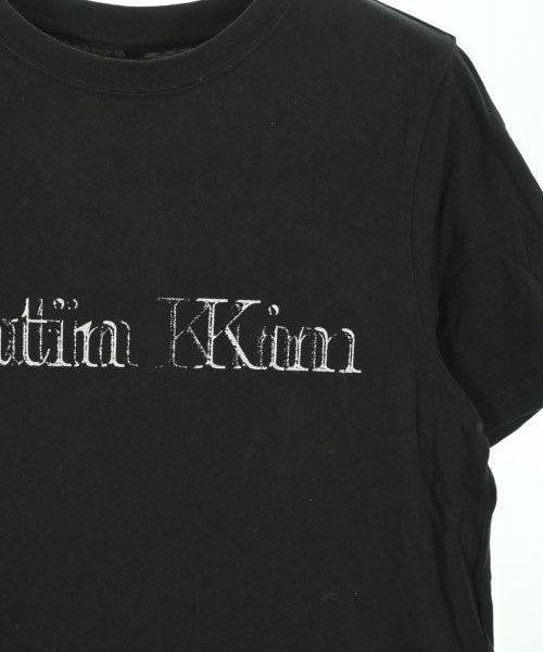 Matin Kim เสื้อยืด/เสื้อท็อปส์