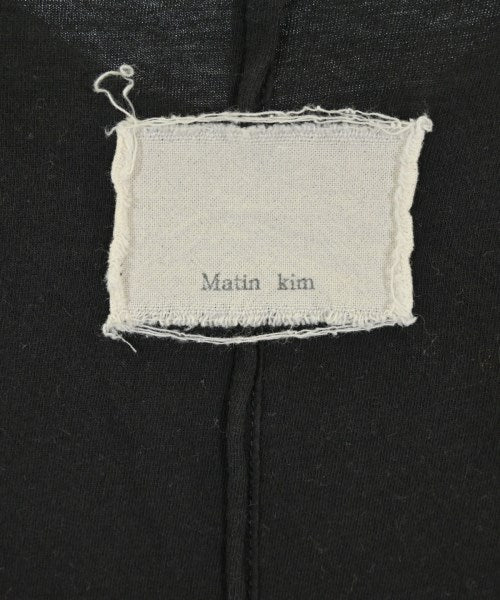 Matin Kim เสื้อยืด/เสื้อท็อปส์