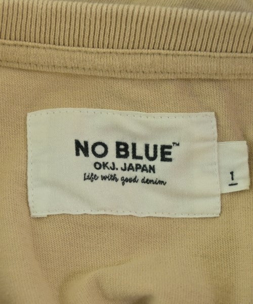 NO BLUE เสื้อยืด/เสื้อท็อปส์