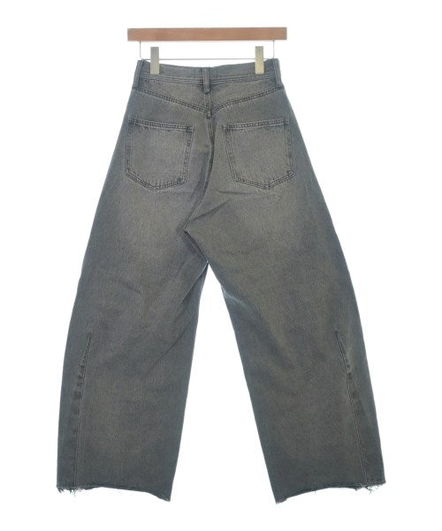 Q.anos ยีนส์