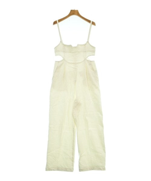 Q.anos ชุดเดรส