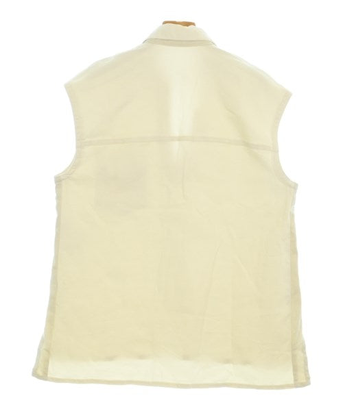 Q.anos เสื้อลำลอง