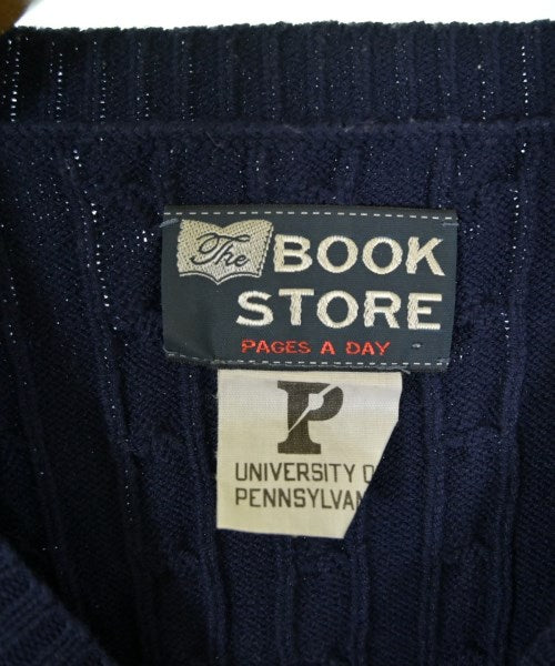 The BOOK STORE เสื้อกันหนาว
