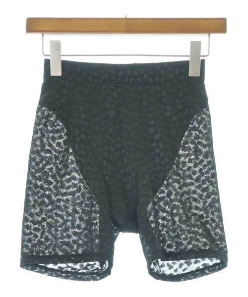 Adam Selman กางเกงขาสั้น