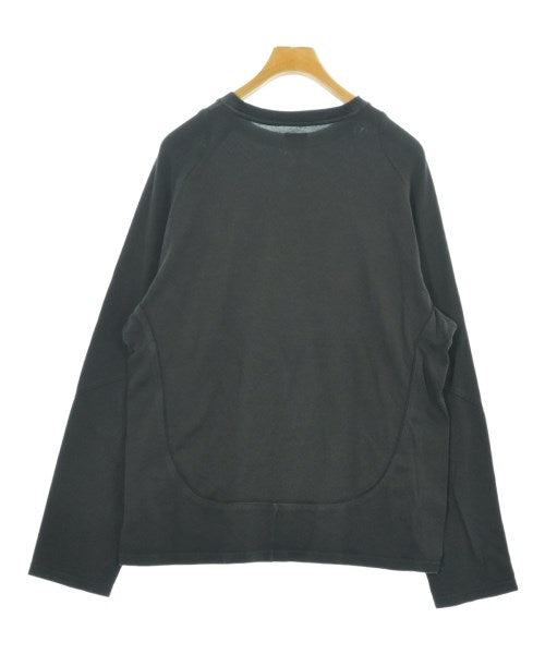 Antwort เสื้อยืด/เสื้อท็อปส์