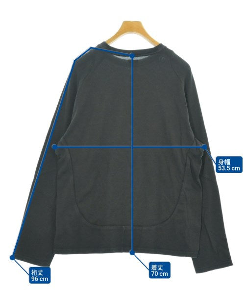 Antwort เสื้อยืด/เสื้อท็อปส์