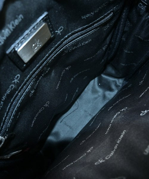 CK CALVIN KLEIN กระเป๋าสะพาย