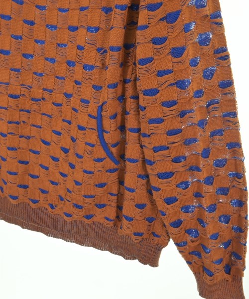 ISA BOULDER เสื้อกันหนาว