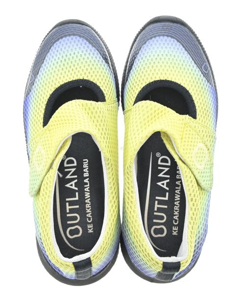 OUTLAND รองเท้าผ้าใบ