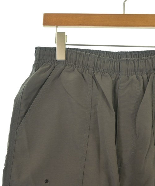 TOUGHER กางเกงขาสั้น