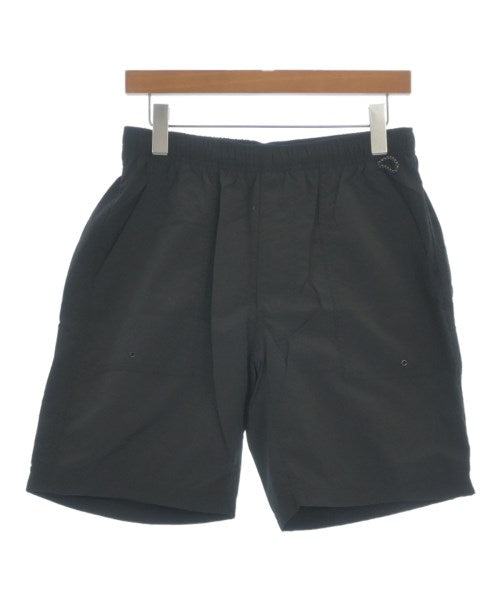 TOUGHER กางเกงขาสั้น