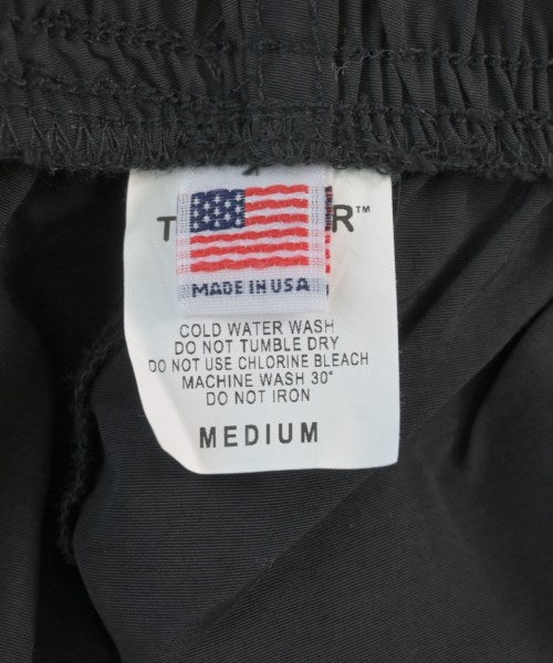 TOUGHER กางเกงขาสั้น