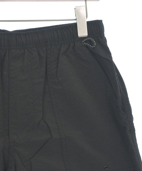 TOUGHER กางเกงขาสั้น