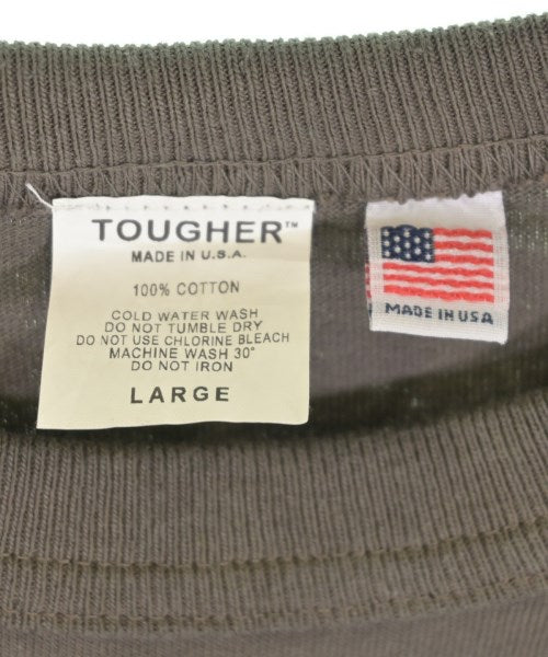 TOUGHER เสื้อยืด/เสื้อท็อปส์