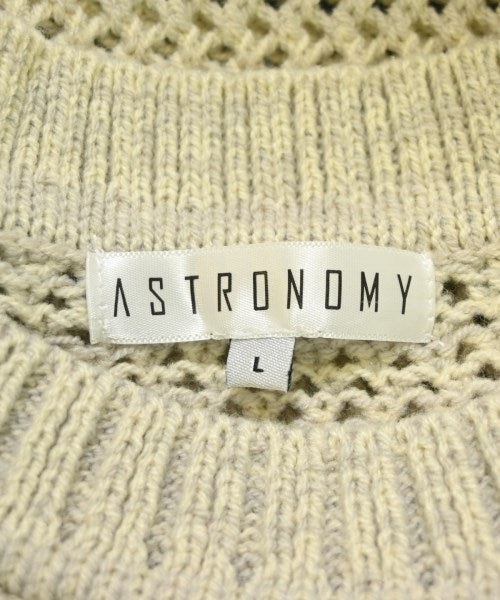 ASTRONOMY เสื้อกันหนาว