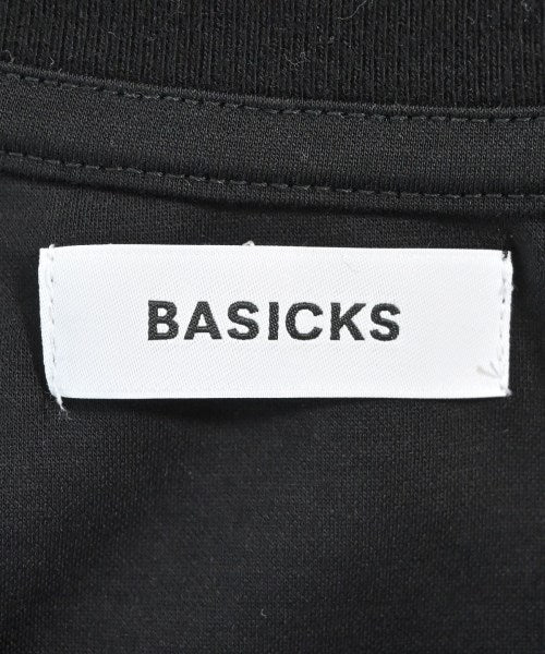 BASICKS เสื้อยืด/เสื้อท็อปส์