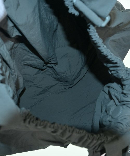 Beyond The Vines กระเป๋าถือขนาดใหญ่