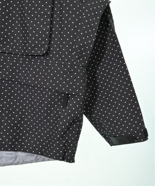 everyone เสื้อพาร์กาภูเขา
