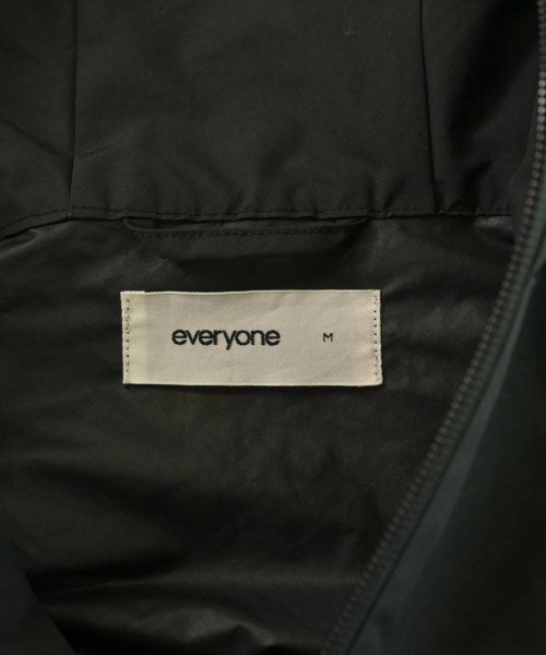 everyone แจ็คเก็ตเบลาส์ อื่น