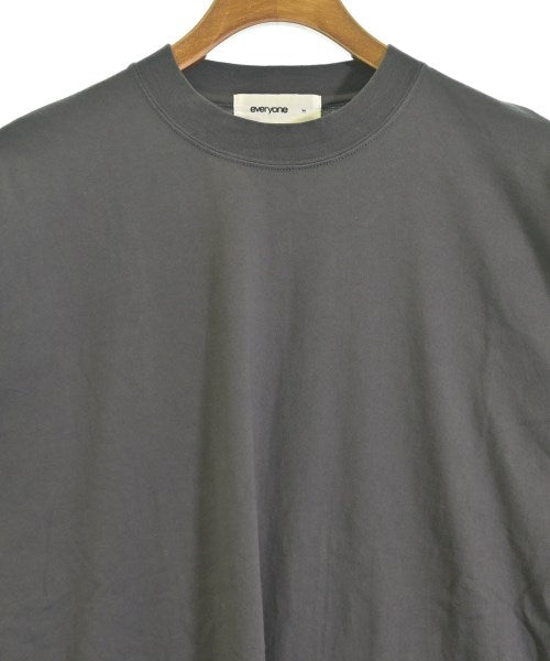everyone เสื้อยืด/เสื้อท็อปส์