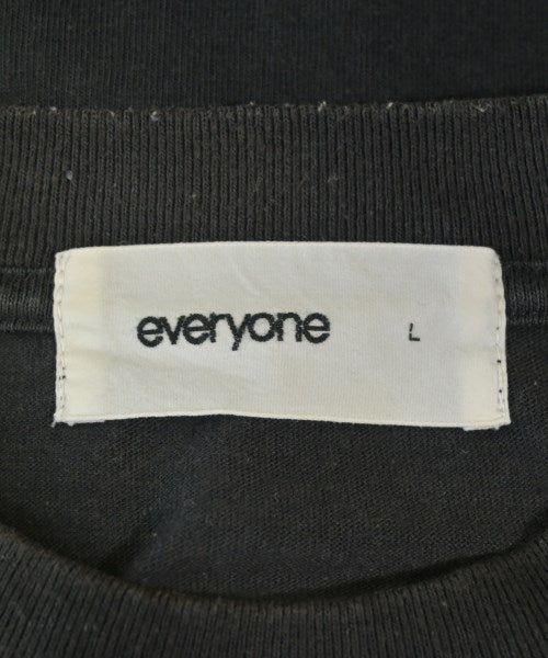 everyone เสื้อยืด/เสื้อท็อปส์