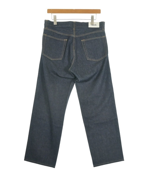 Jeanik ยีนส์