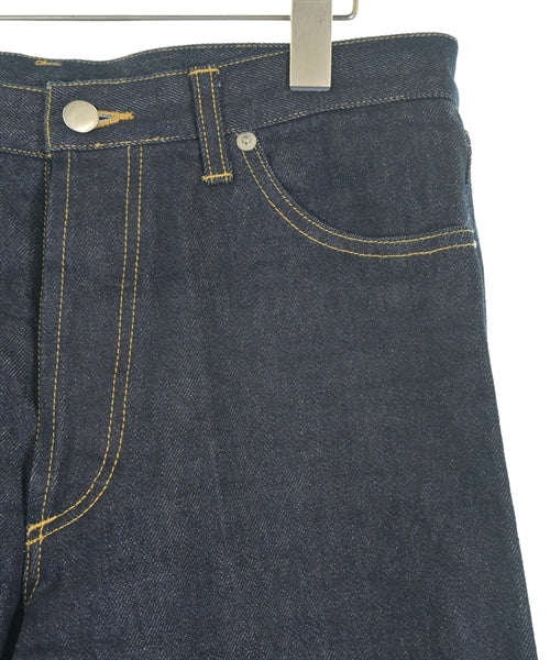 Jeanik ยีนส์