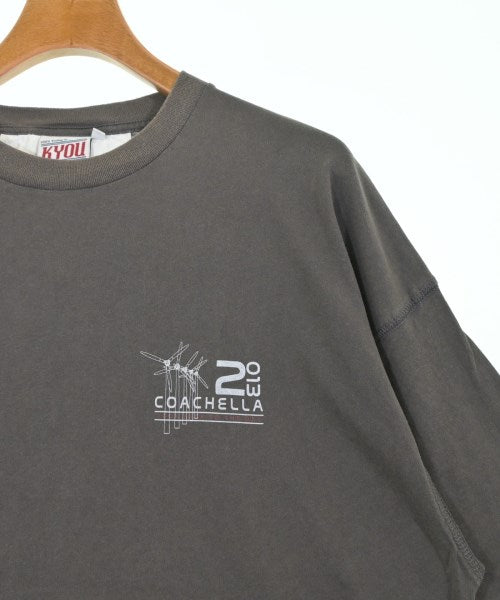 KYOU เสื้อยืด/เสื้อท็อปส์
