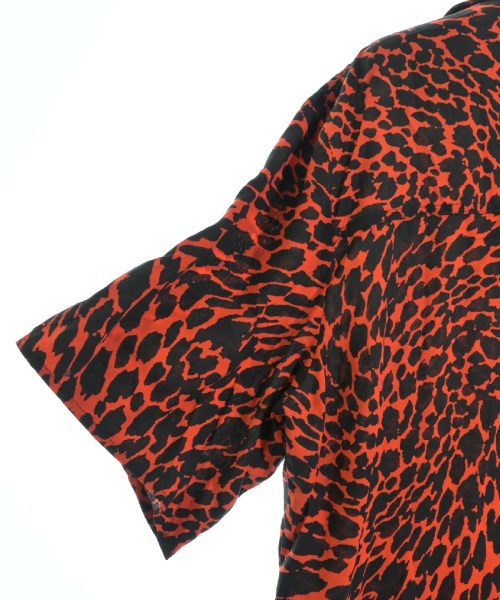 LU'U DAN เสื้อลำลอง