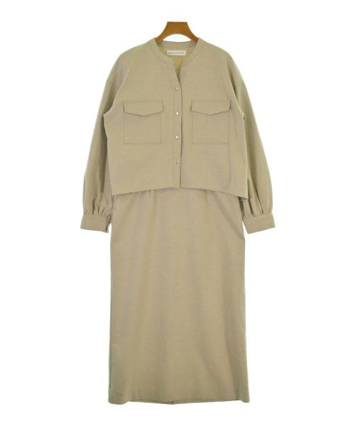 quaranciel ชุดสูทแบบครบเซต (อื่นๆ)