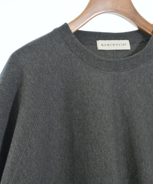 quaranciel เสื้อยืด/เสื้อท็อปส์