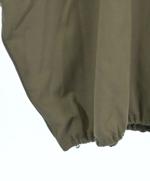 quaranciel เสื้อยืด/เสื้อท็อปส์