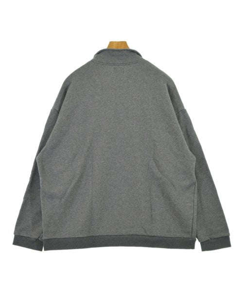 Seventytwo Clubhouse เสื้อสเวตเตอร์