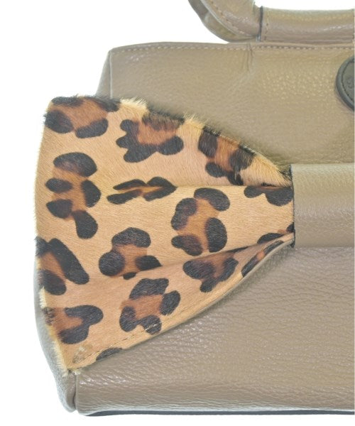 Borsa Carina กระเป๋าสะพาย