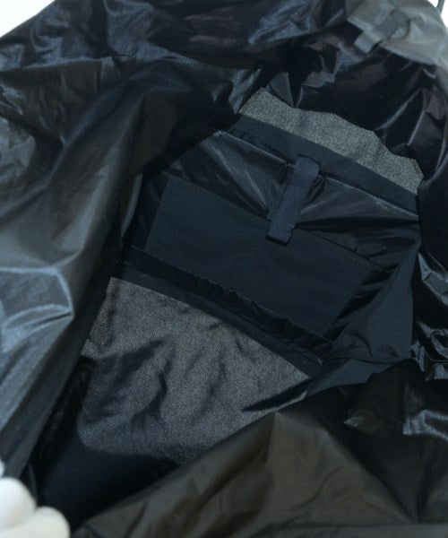 CMF OUTDOOR GARMENT กระเป๋าสะพาย