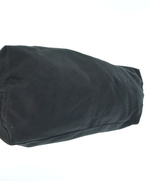 CMF OUTDOOR GARMENT กระเป๋าสะพาย